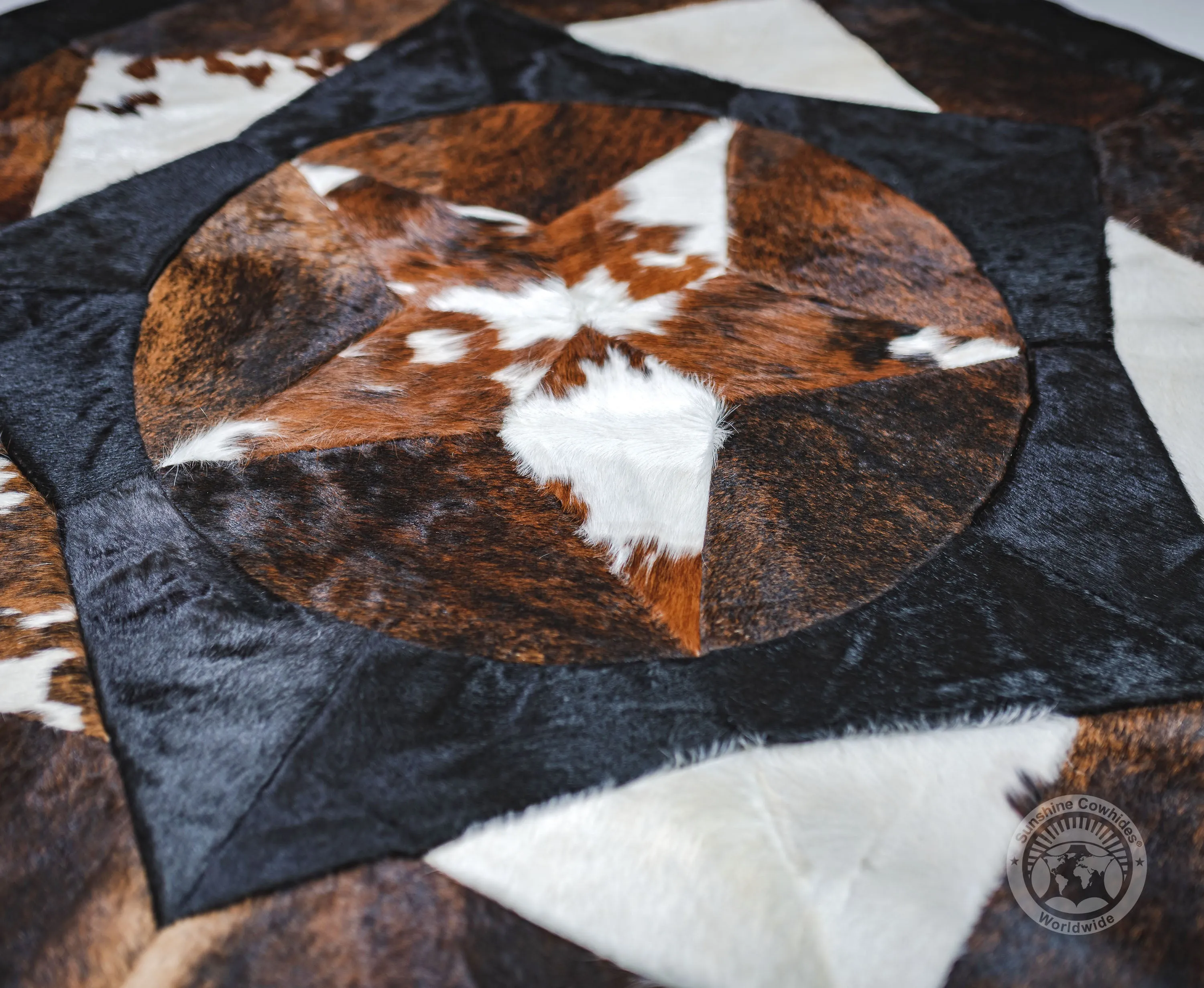 Round Cowhide Rug 60" - Multistar
